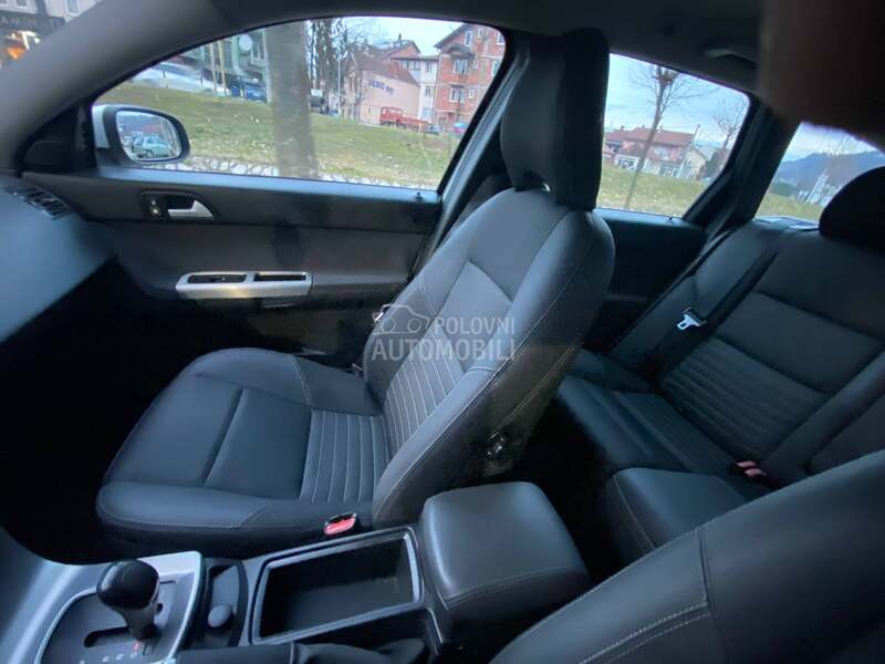 Volvo V50 d5