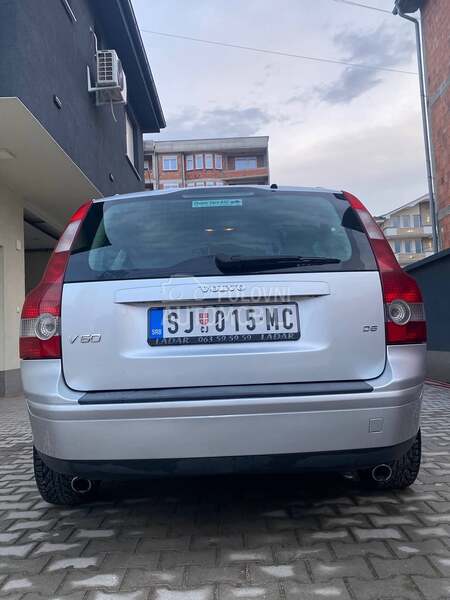 Volvo V50 d5