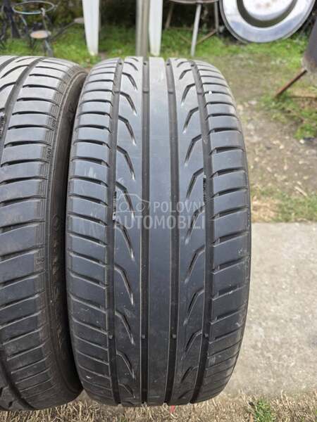 Semperit 235/45 R19 Letnja
