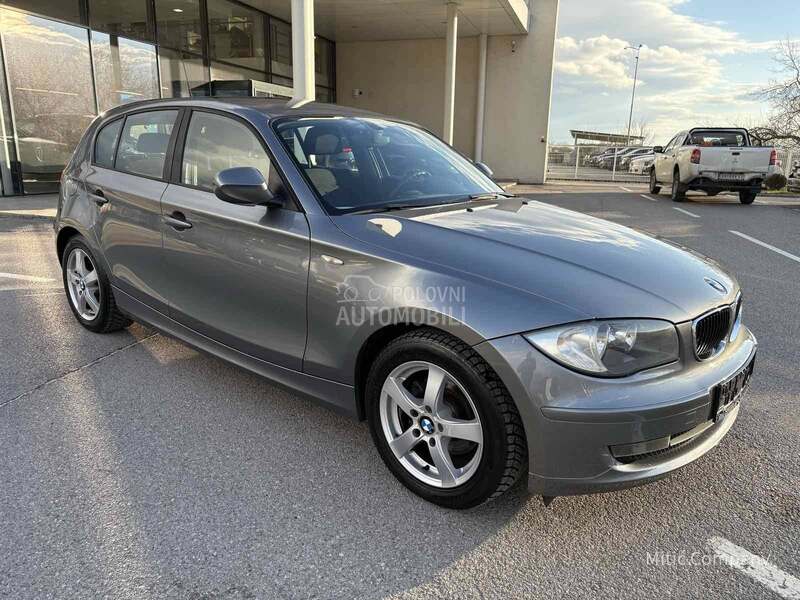 BMW 118 