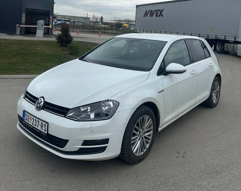 Volkswagen Golf 7 1.2 TSI Comfortline