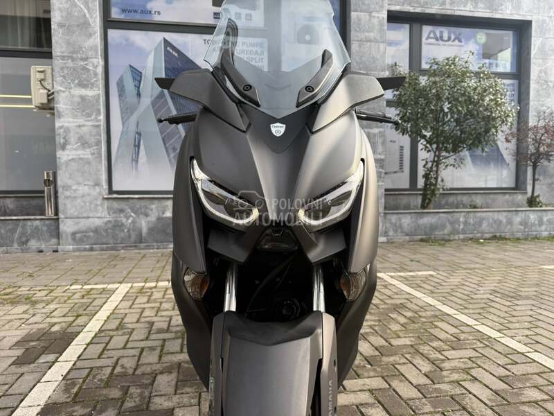 Yamaha X MAX 300 XMAX