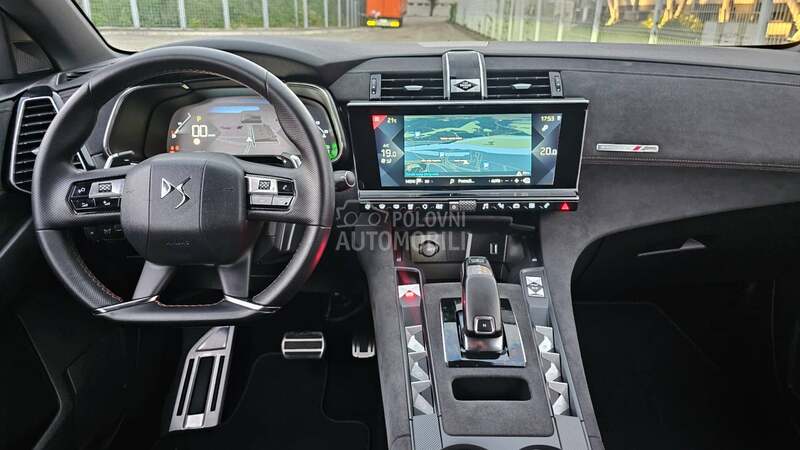 DS 7 1.5 Performance Line