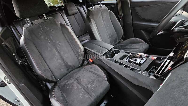 DS 7 1.5 Performance Line