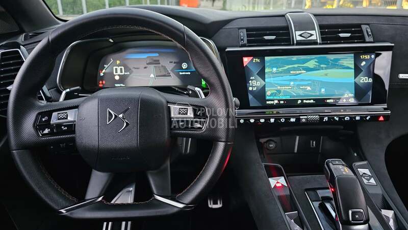 DS 7 1.5 Performance Line