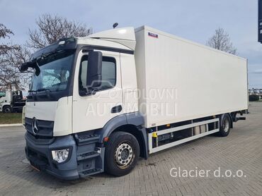 Mercedes Benz 1827/ 7.4m  / LIFT 2t.