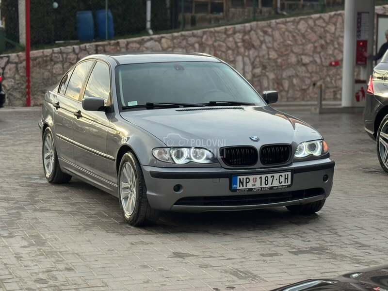 BMW 318 