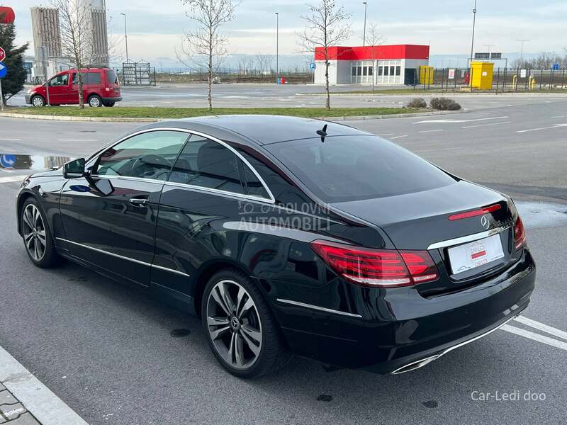 Mercedes Benz E 250 CGI