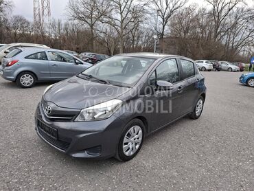 Toyota Yaris 122 000 k m