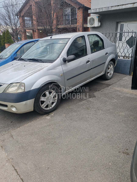 Dacia Logan 