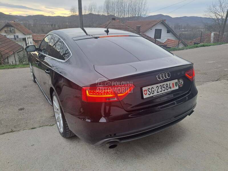 Audi A5 2.0TFSI4x4švajcarska