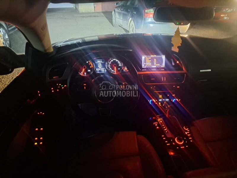 Audi A5 2.0TFSI4x4švajcarska