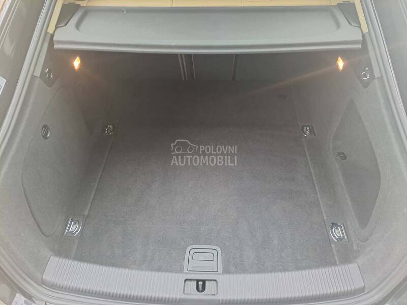 Audi A5 2.0TFSI4x4švajcarska