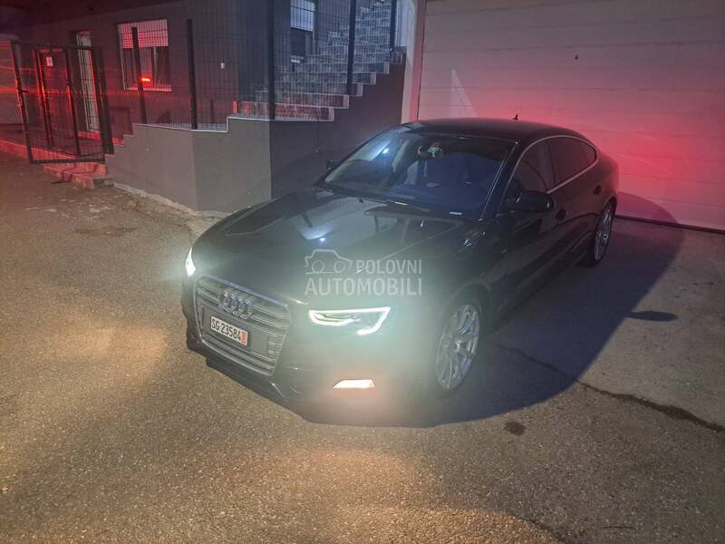 Audi A5 2.0TFSI4x4švajcarska
