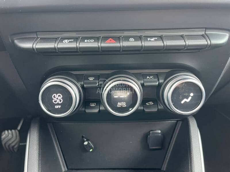 Dacia Duster Švajcarac