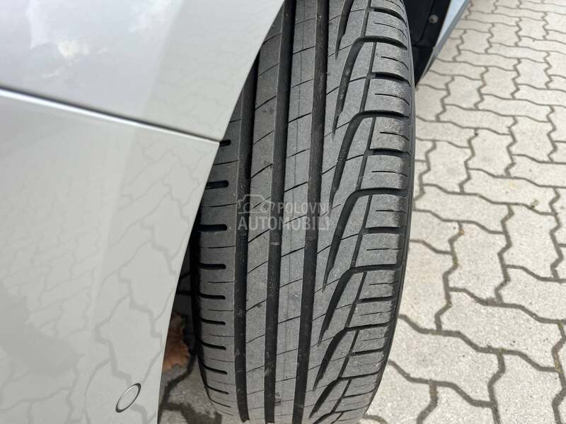 Dacia Duster Švajcarac