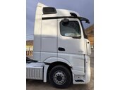 Mercedes Benz 1845 MP5 stream space