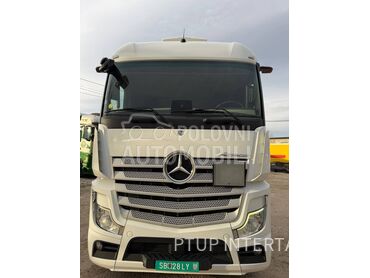 Mercedes Benz 1845 MP5 stream space