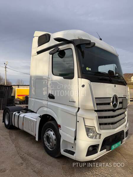 Mercedes Benz 1845 MP5 stream space