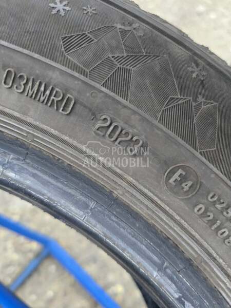 Semperit 185/65 R15 Zimska