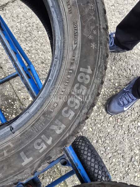 Semperit 185/65 R15 Zimska