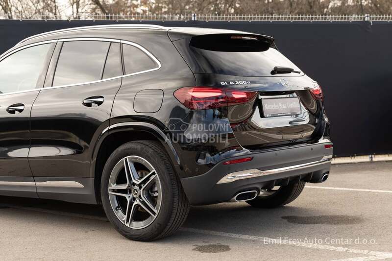 Mercedes Benz GLA 200 d 4MATIC
