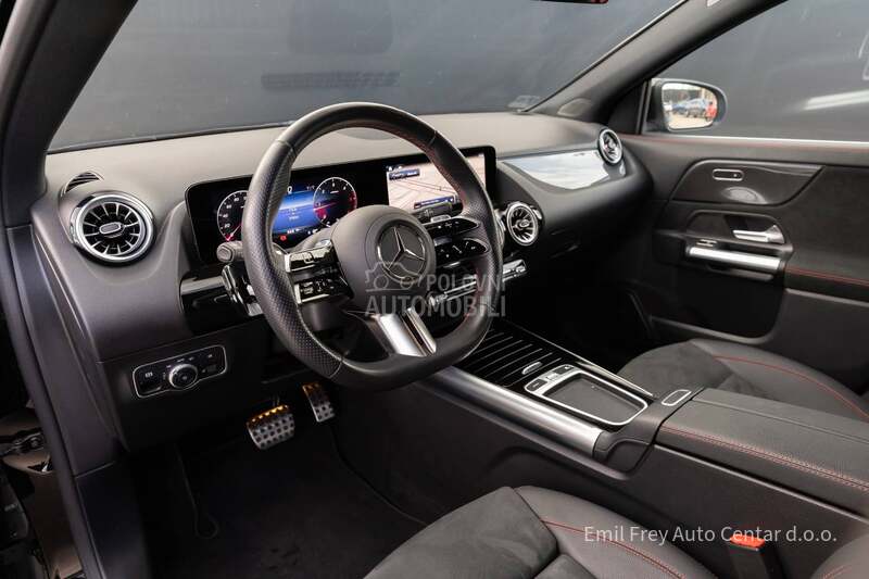 Mercedes Benz GLA 200 d 4MATIC