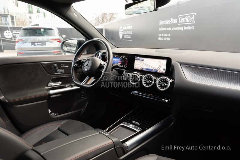 Mercedes Benz GLA 200 d 4MATIC
