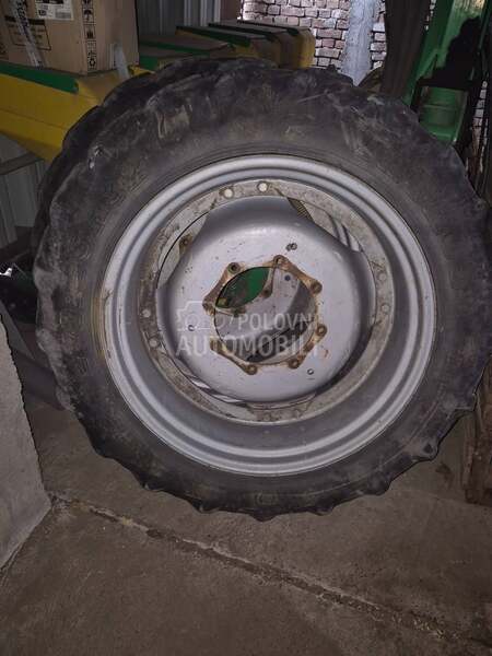 Case IH Uski tockovi