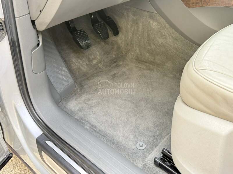 Audi Q5 T D I  TIP T0P