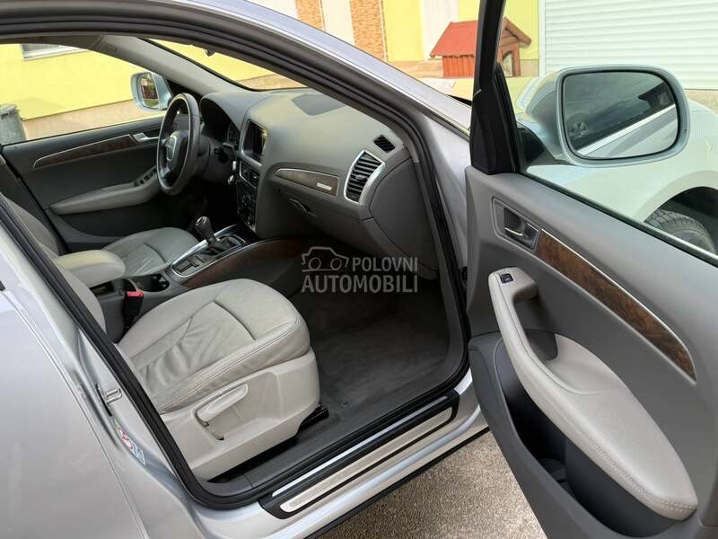 Audi Q5 T D I  TIP T0P