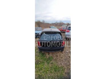 Delovi za Opel Corsa B