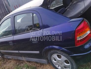 Delovi za Opel Astra G