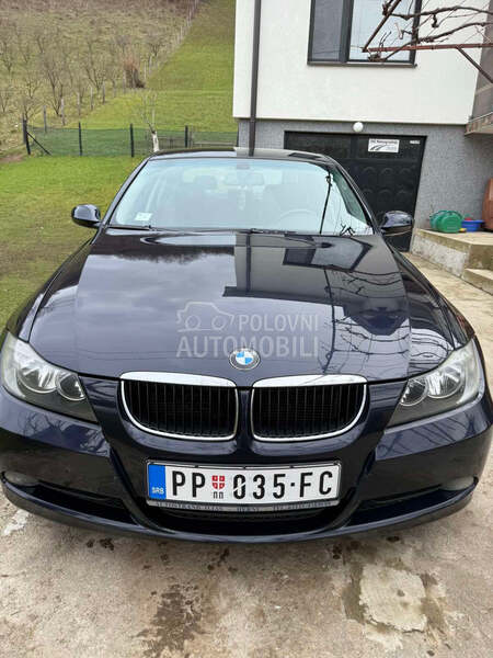 BMW 320 