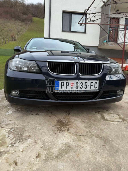 BMW 320 