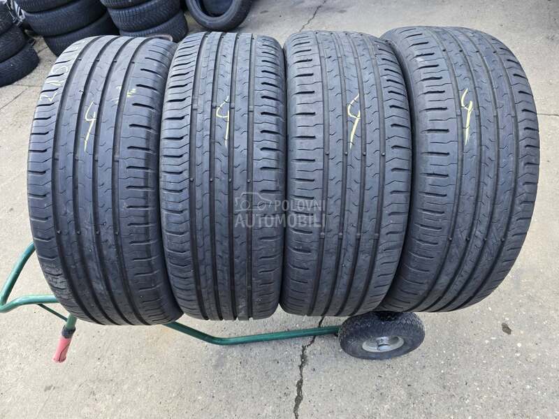 Continental 215/55 R17 Letnja