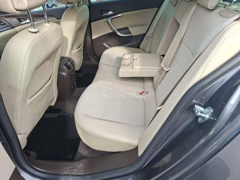 Opel Insignia 4x4 COSMO