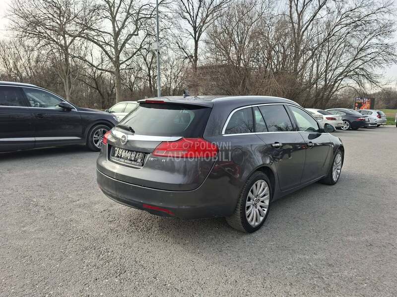 Opel Insignia 4x4 COSMO