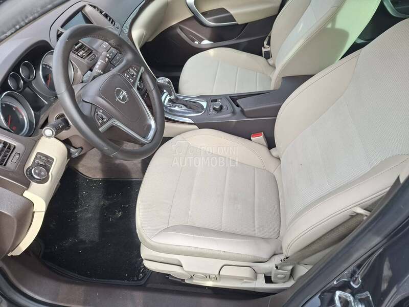 Opel Insignia 4x4 COSMO