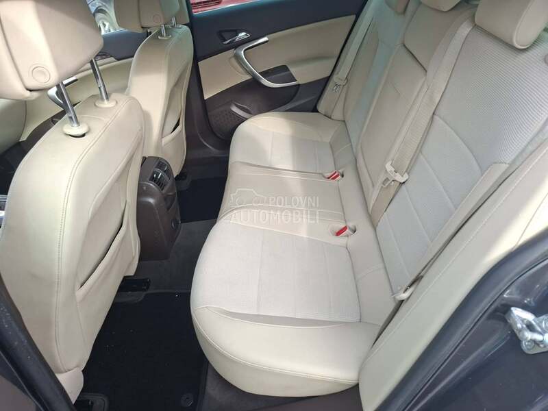 Opel Insignia 4x4 COSMO