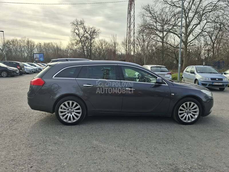 Opel Insignia 4x4 COSMO