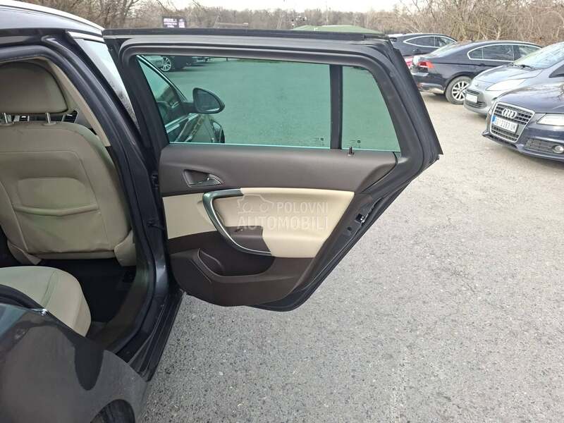 Opel Insignia 4x4 COSMO