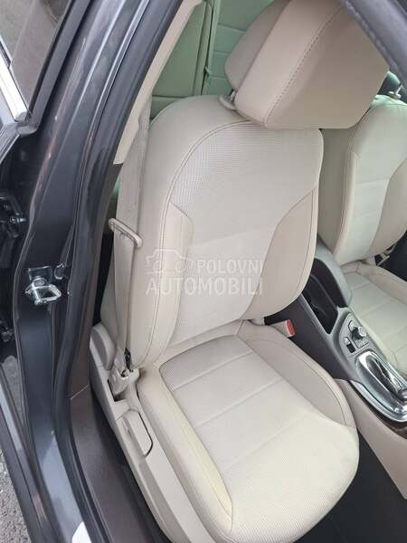 Opel Insignia 4x4 COSMO