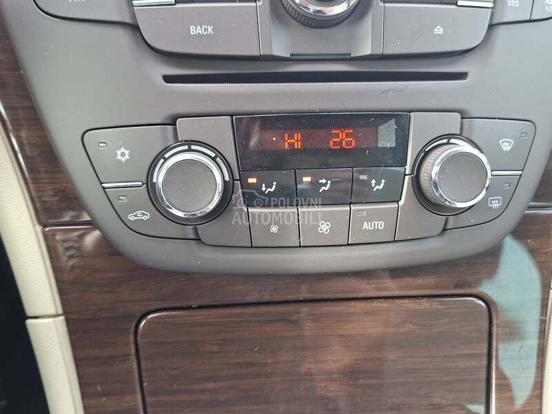 Opel Insignia 4x4 COSMO