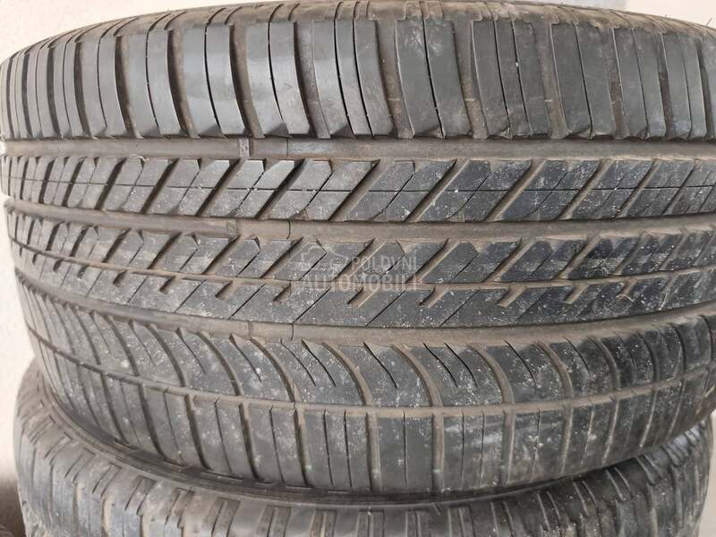 Goodyear 285/40 R22 Sve sezone