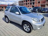 Toyota RAV 4 2.0D 4X4