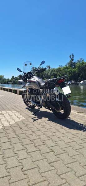 Moto Guzzi V85TT TRAVEL