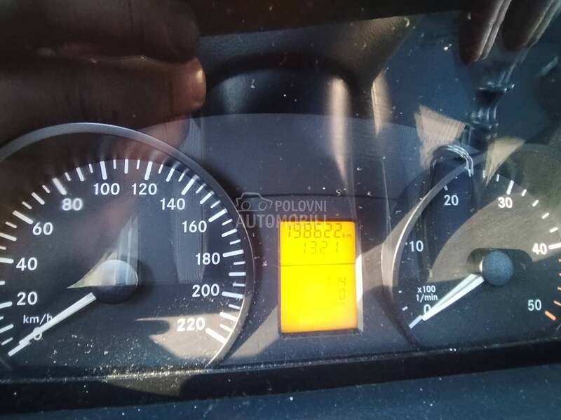 Mercedes Benz Vito 110