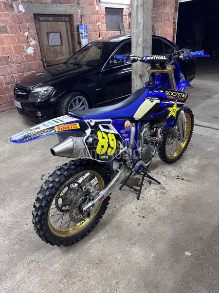 Yamaha yz250f