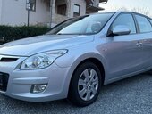 Hyundai i30 1.6 CRDI BESPREK0RAN